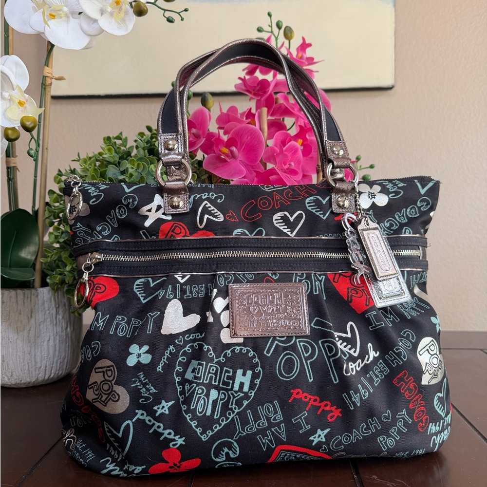 Coach Poppy hearts Black, Red with 3- hangtags